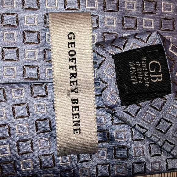 Geoffrey Beene, bundle of four, 100% silk men’s neckties - Picture 8 of 11